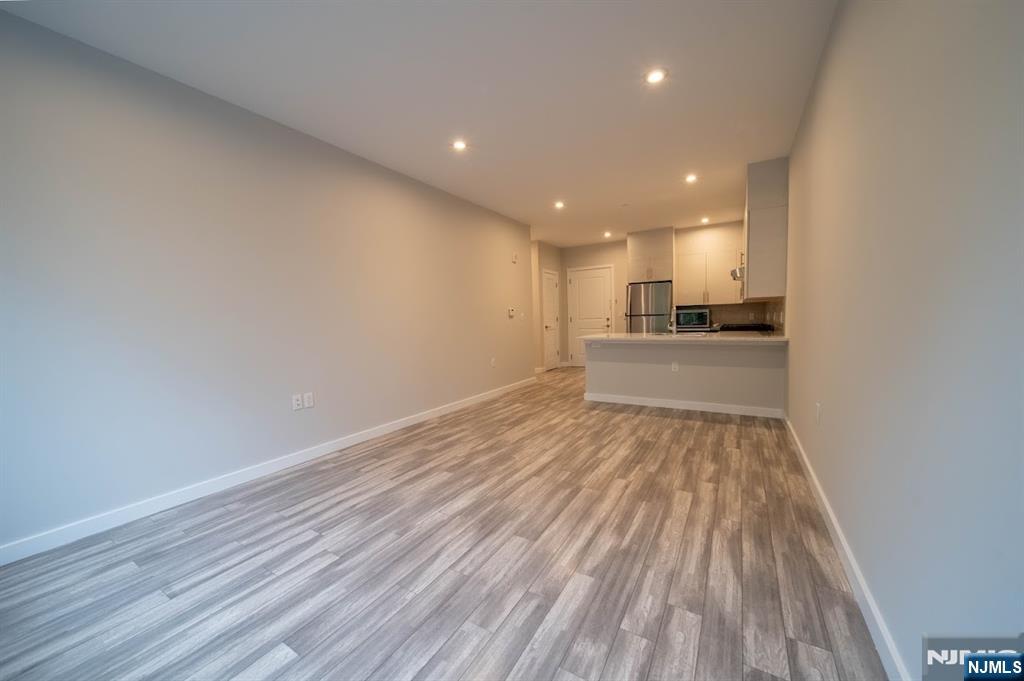62 Broadway 202
