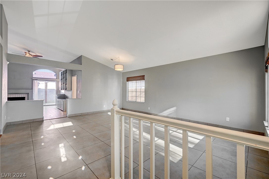 3000 Reef View Street
