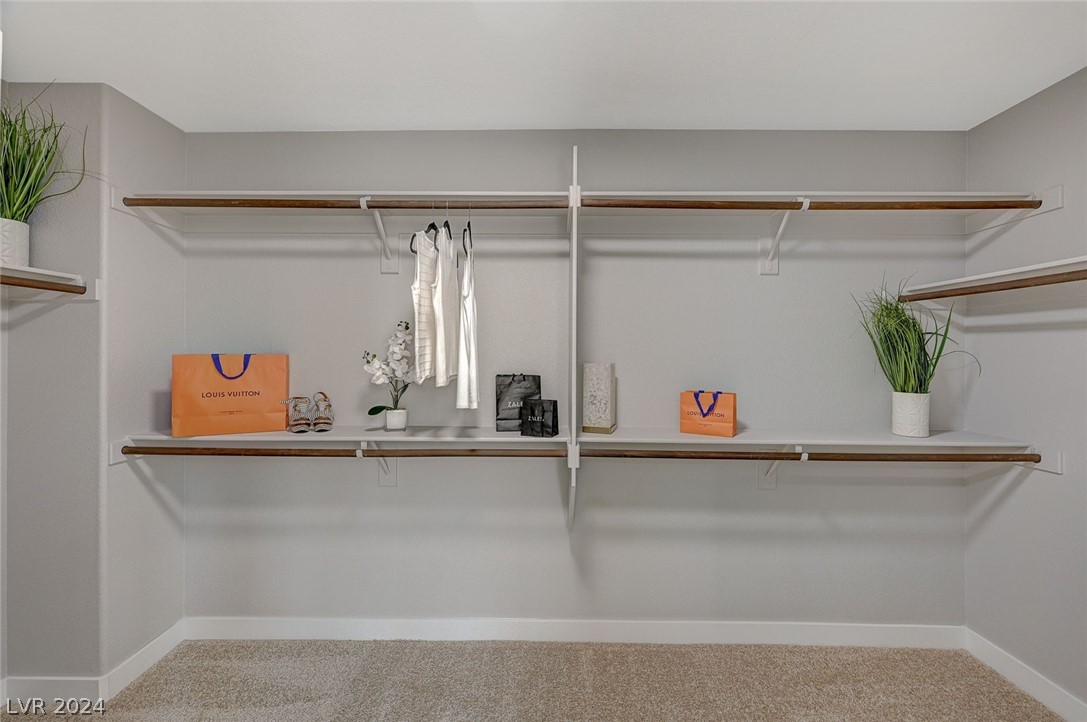 7615 Tierra Montanosa Avenue