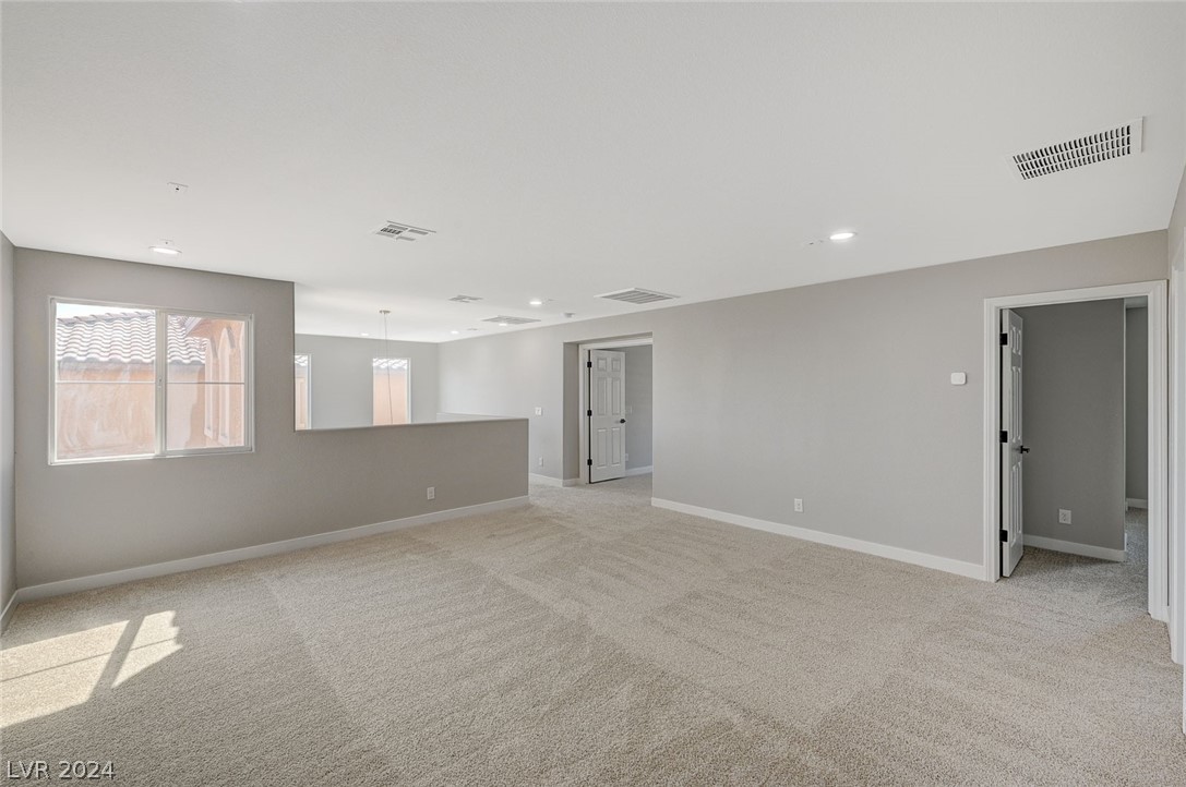 7615 Tierra Montanosa Avenue