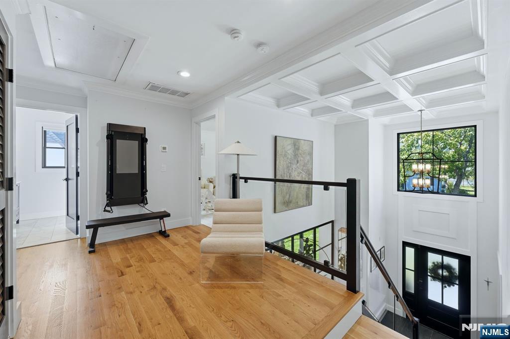 11 Marquette Road