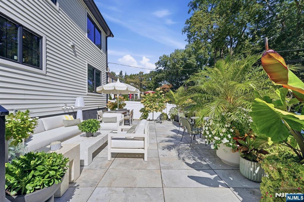 11 Marquette Road