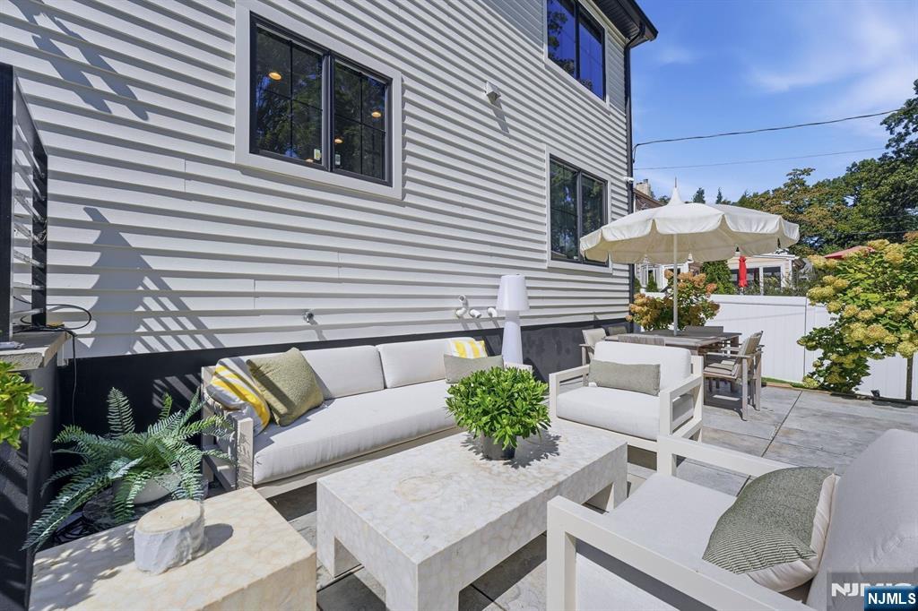 11 Marquette Road