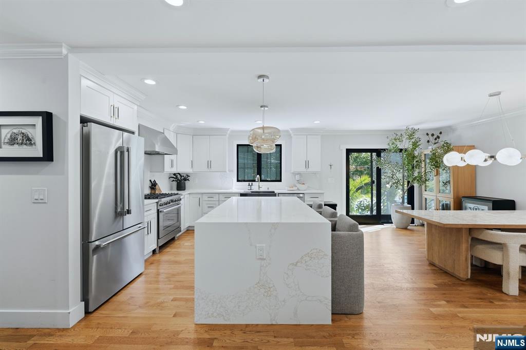 11 Marquette Road