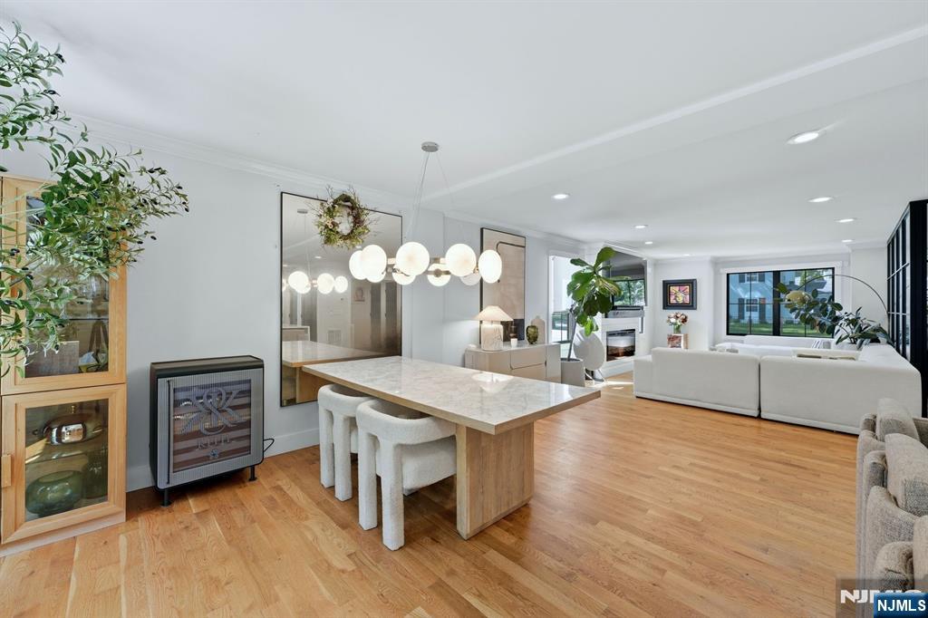 11 Marquette Road