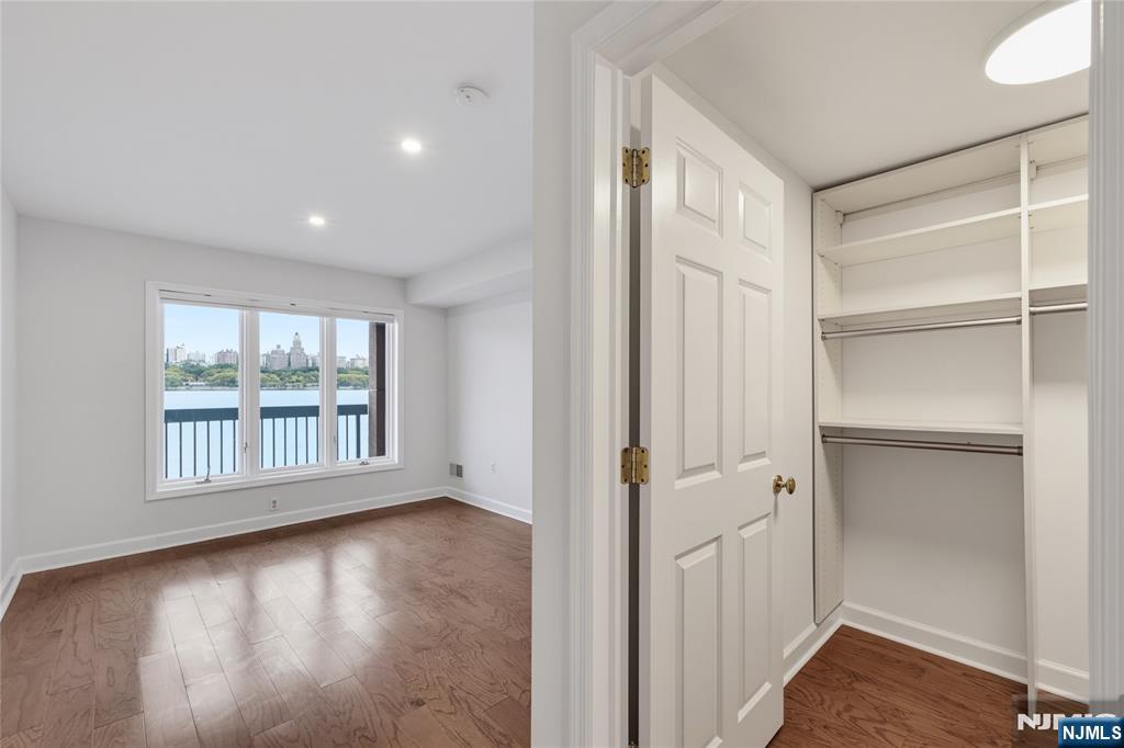 202 Adams Court F202