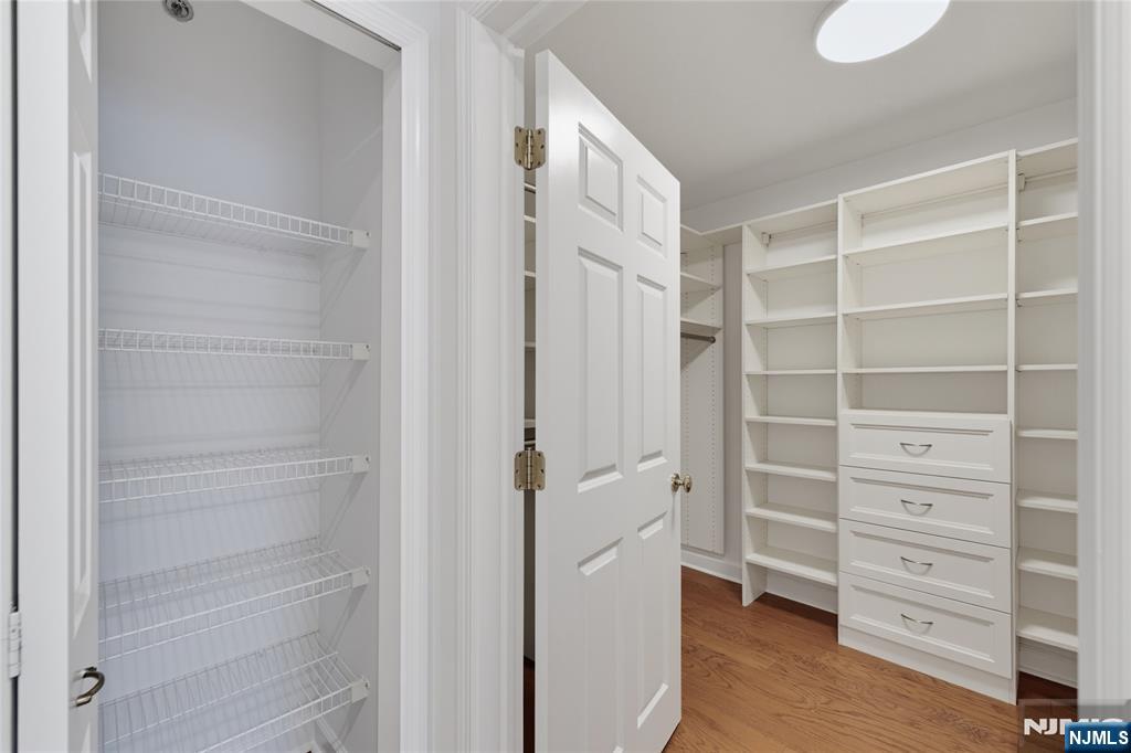 202 Adams Court F202