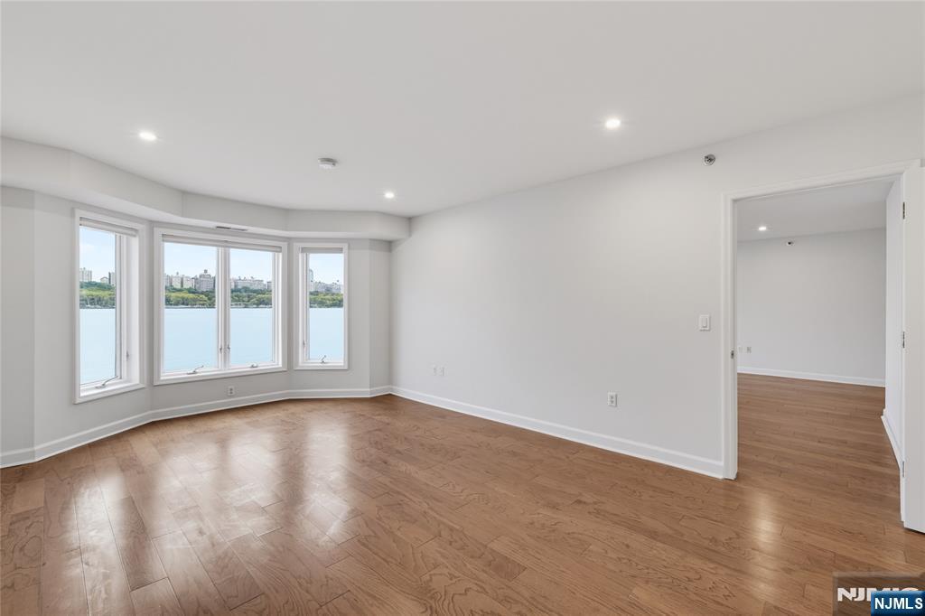 202 Adams Court F202