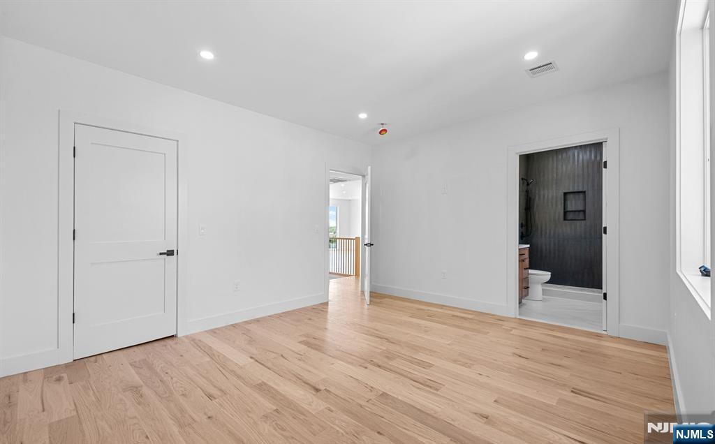 853 Pleasantview Terrace 2