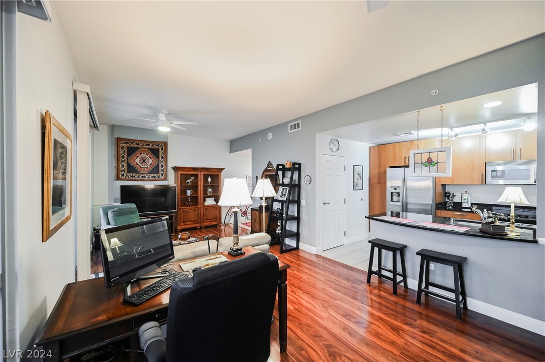 200 West Sahara Avenue 2312
