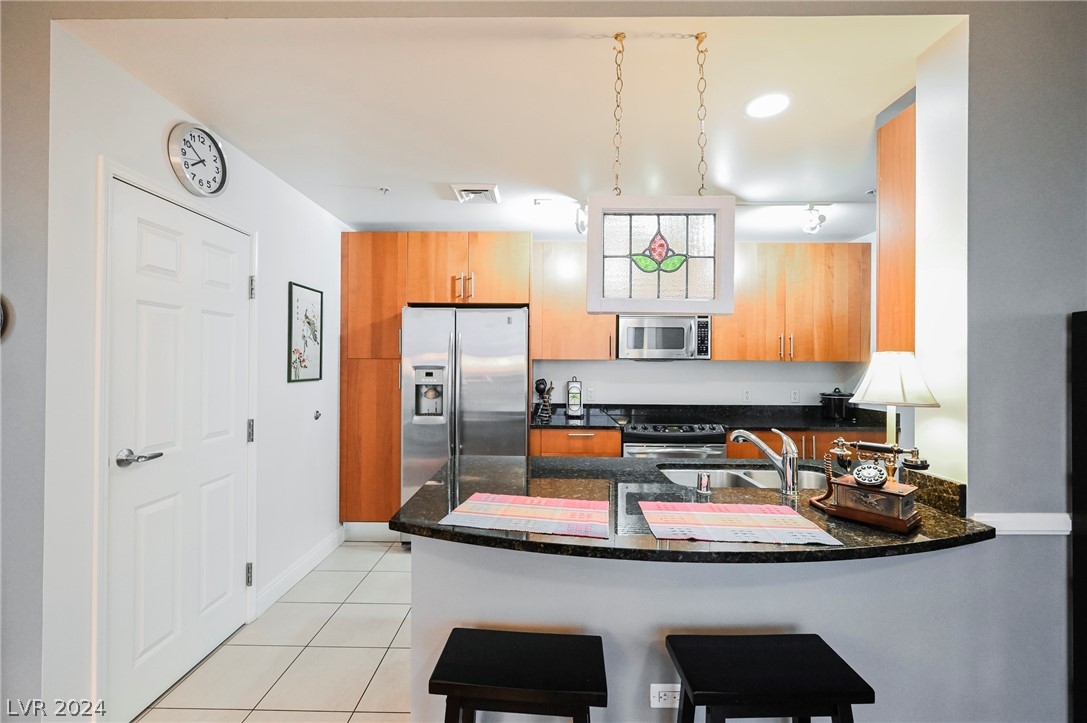 200 West Sahara Avenue 2312