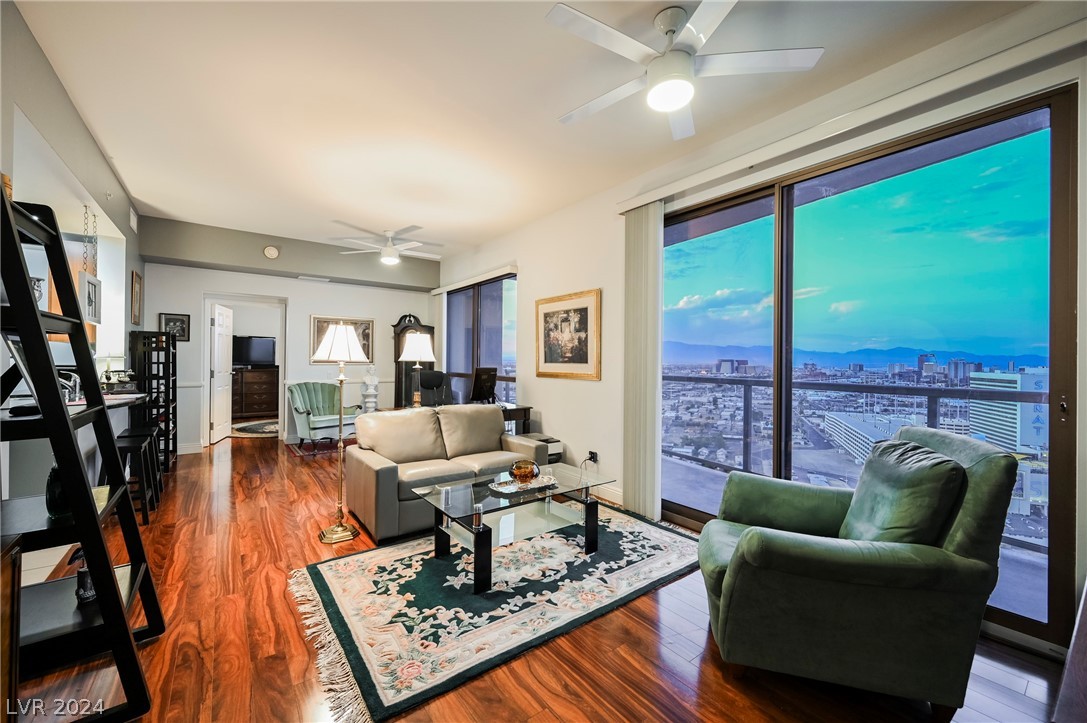 200 West Sahara Avenue 2312