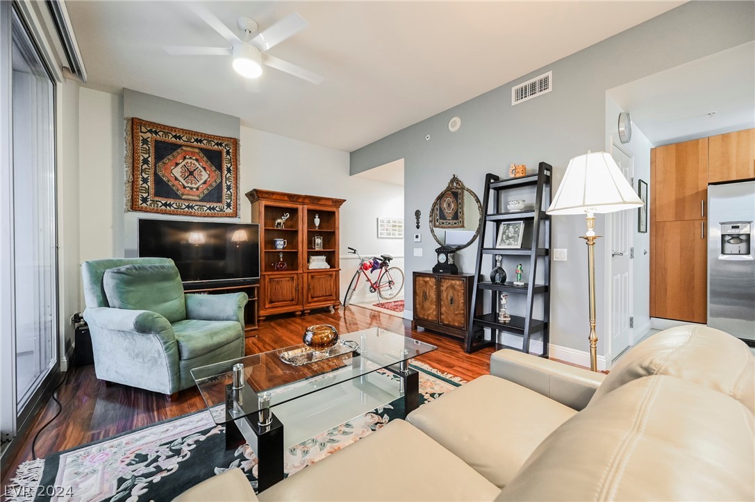 200 West Sahara Avenue 2312