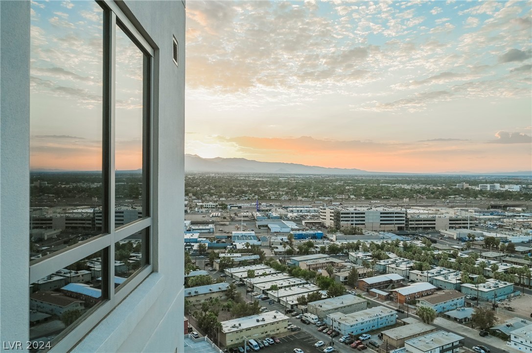 200 West Sahara Avenue 2312