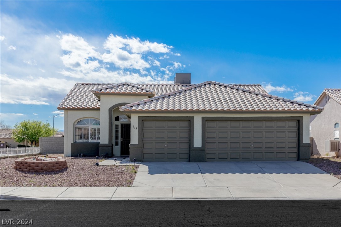 113 Vista Del Lago Street