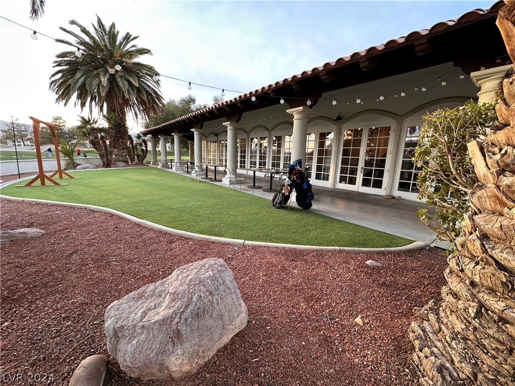 5129 Forest Oaks Drive