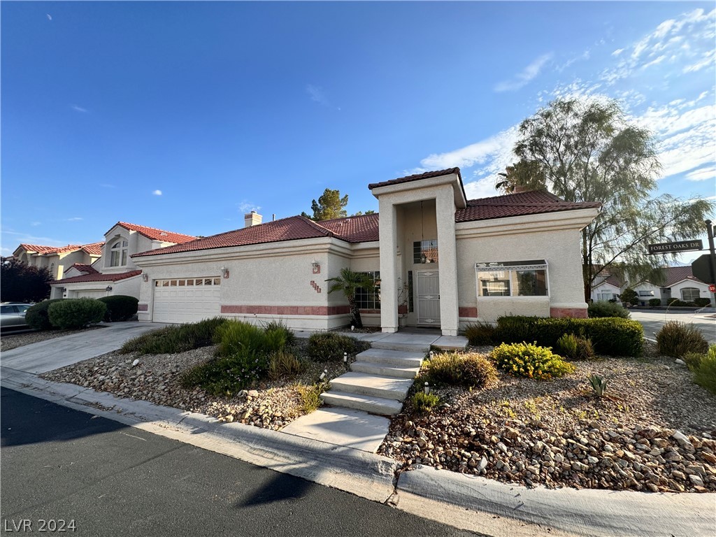 5129 Forest Oaks Drive