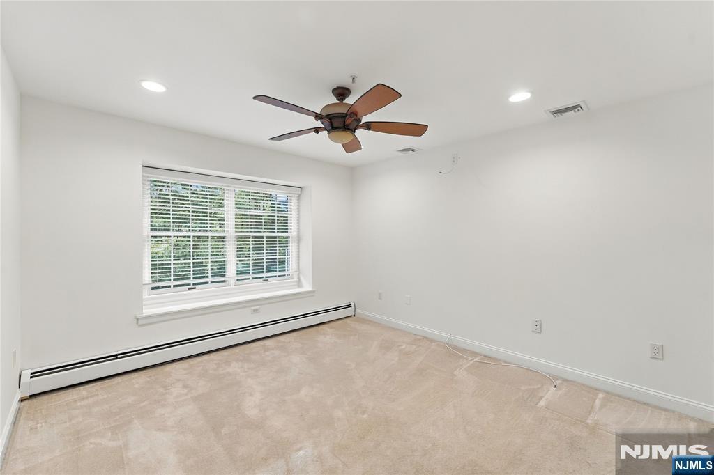 20 Blanche Avenue E204