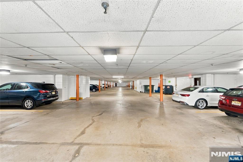 20 Blanche Avenue E204
