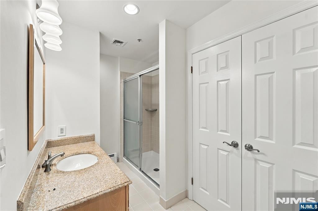 20 Blanche Avenue E204