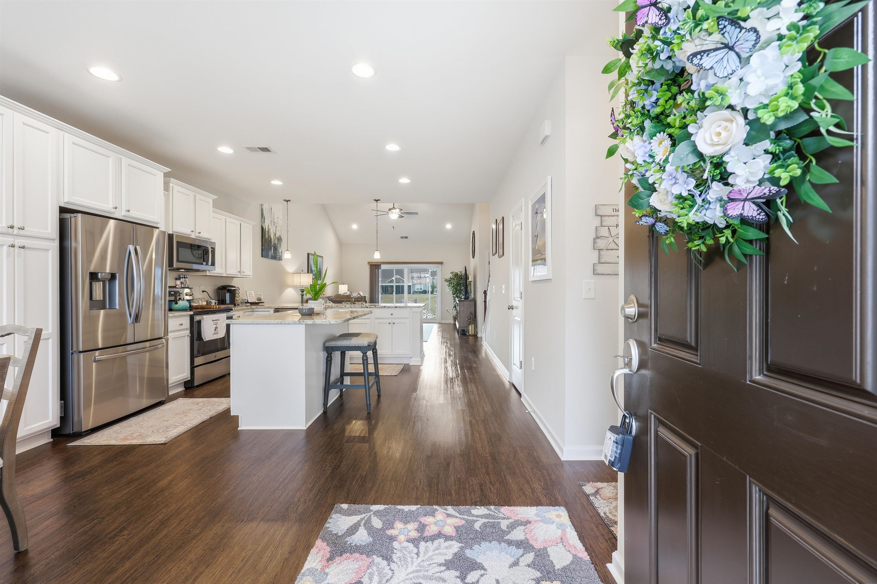 131 Machrie Loop Unit: D End Unit