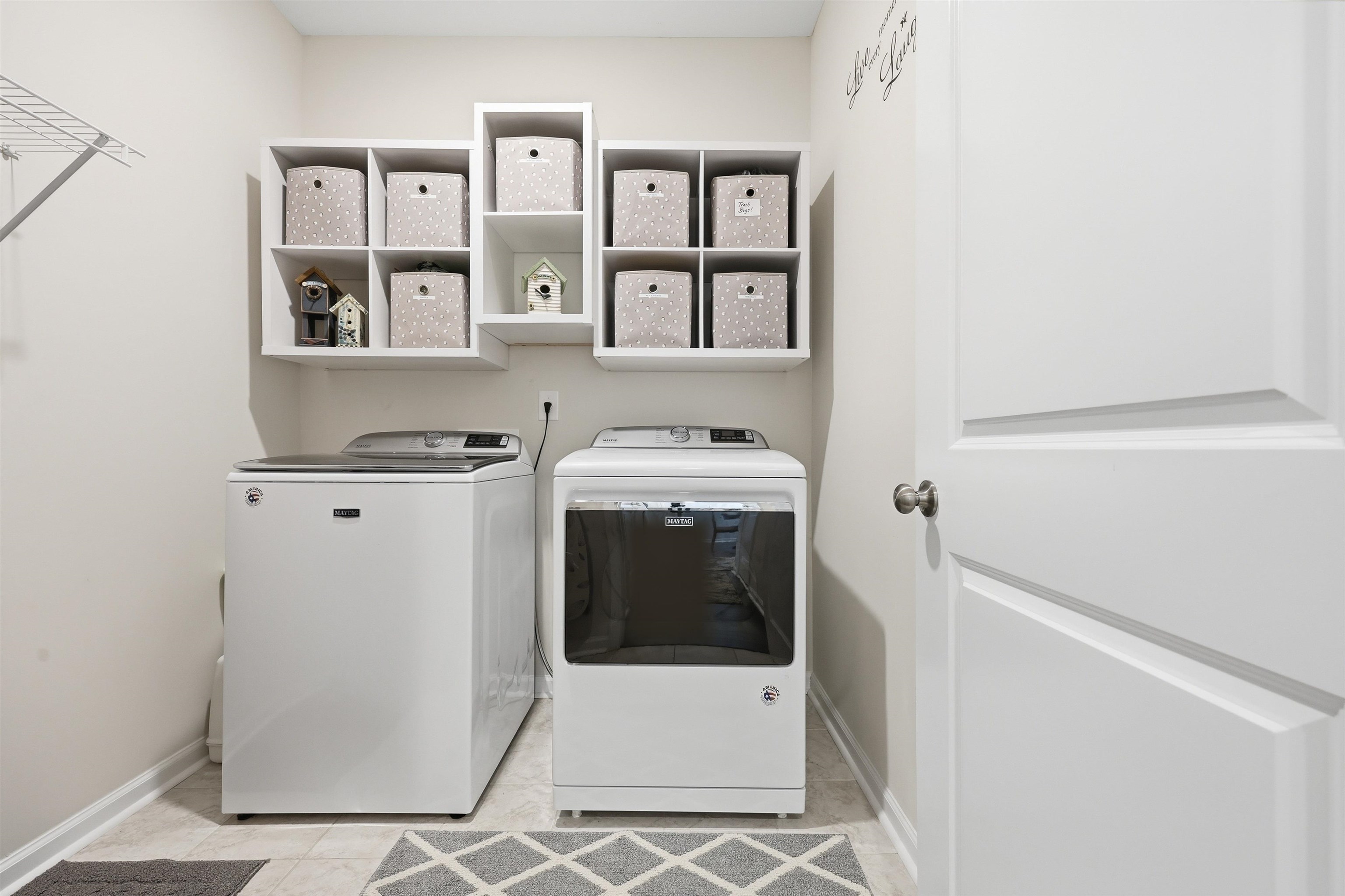 131 Machrie Loop Unit: D End Unit