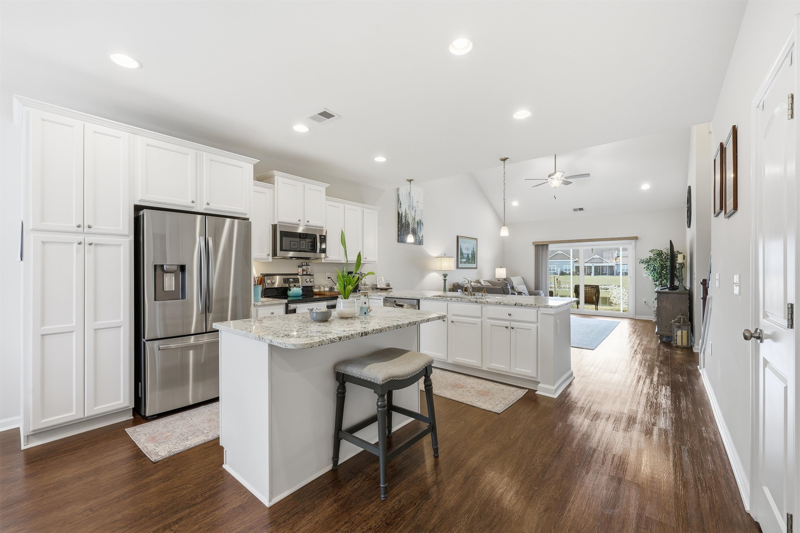 131 Machrie Loop Unit: D End Unit