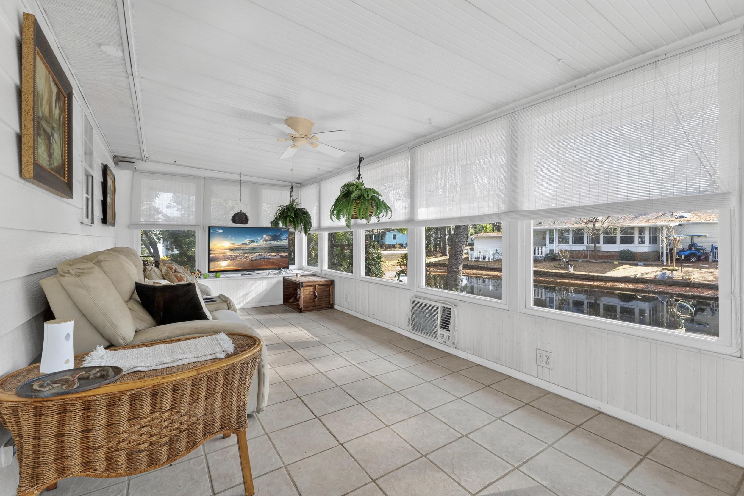 3335 Charleston Trail