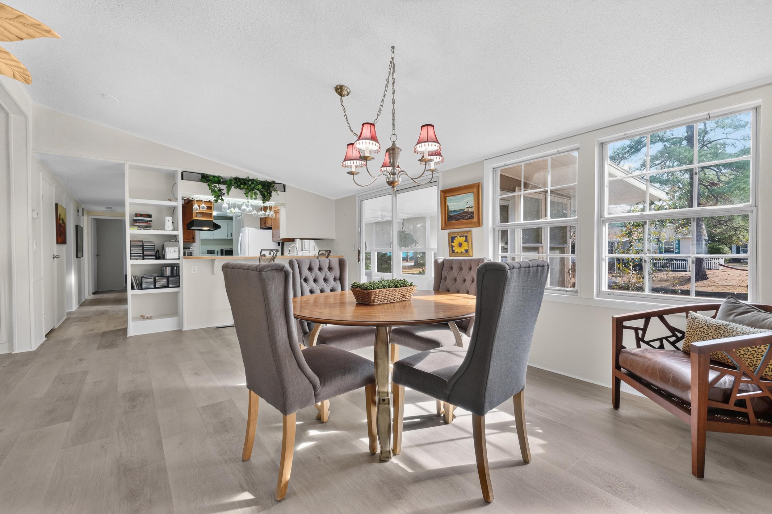 3335 Charleston Trail