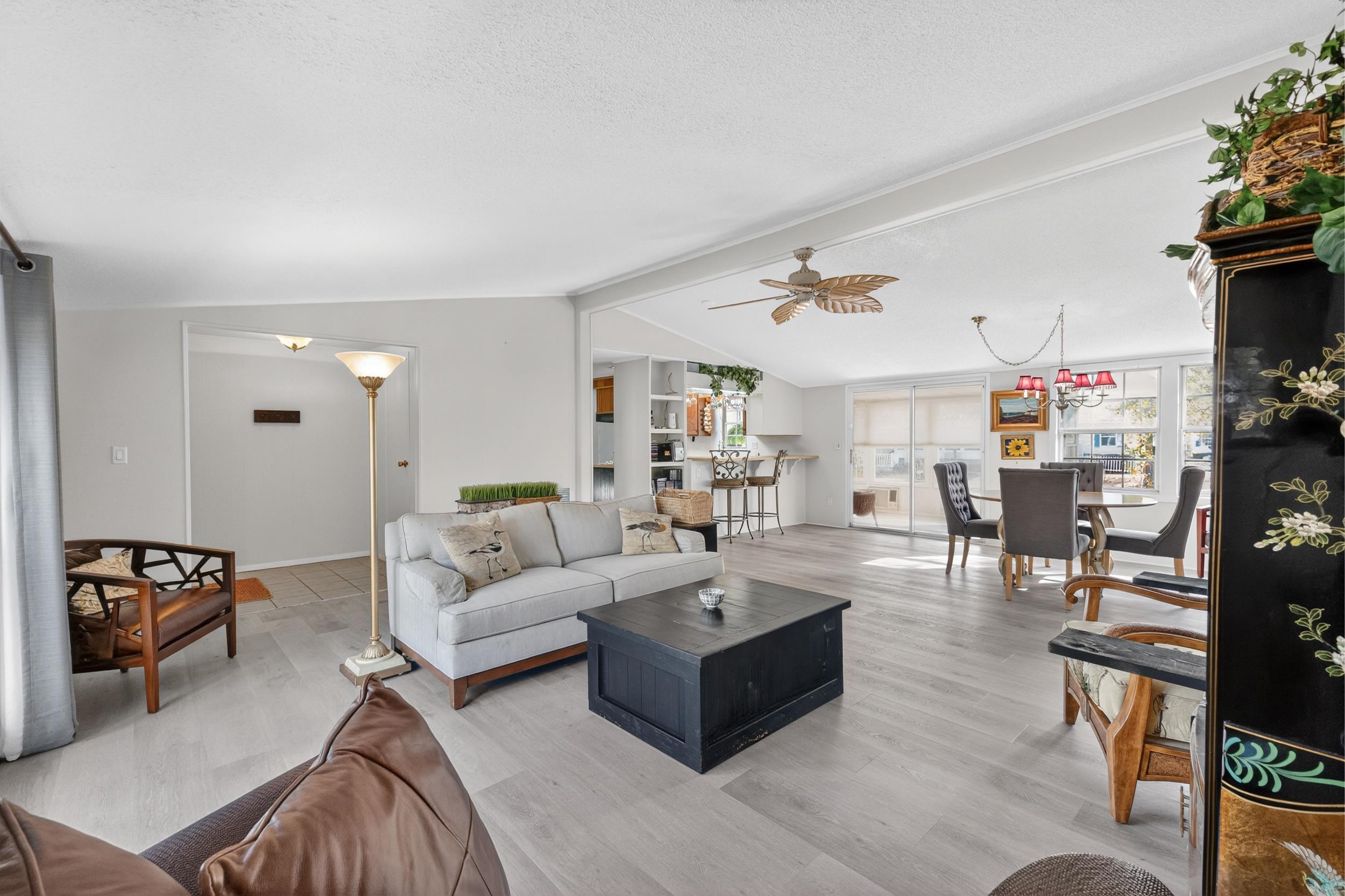 3335 Charleston Trail