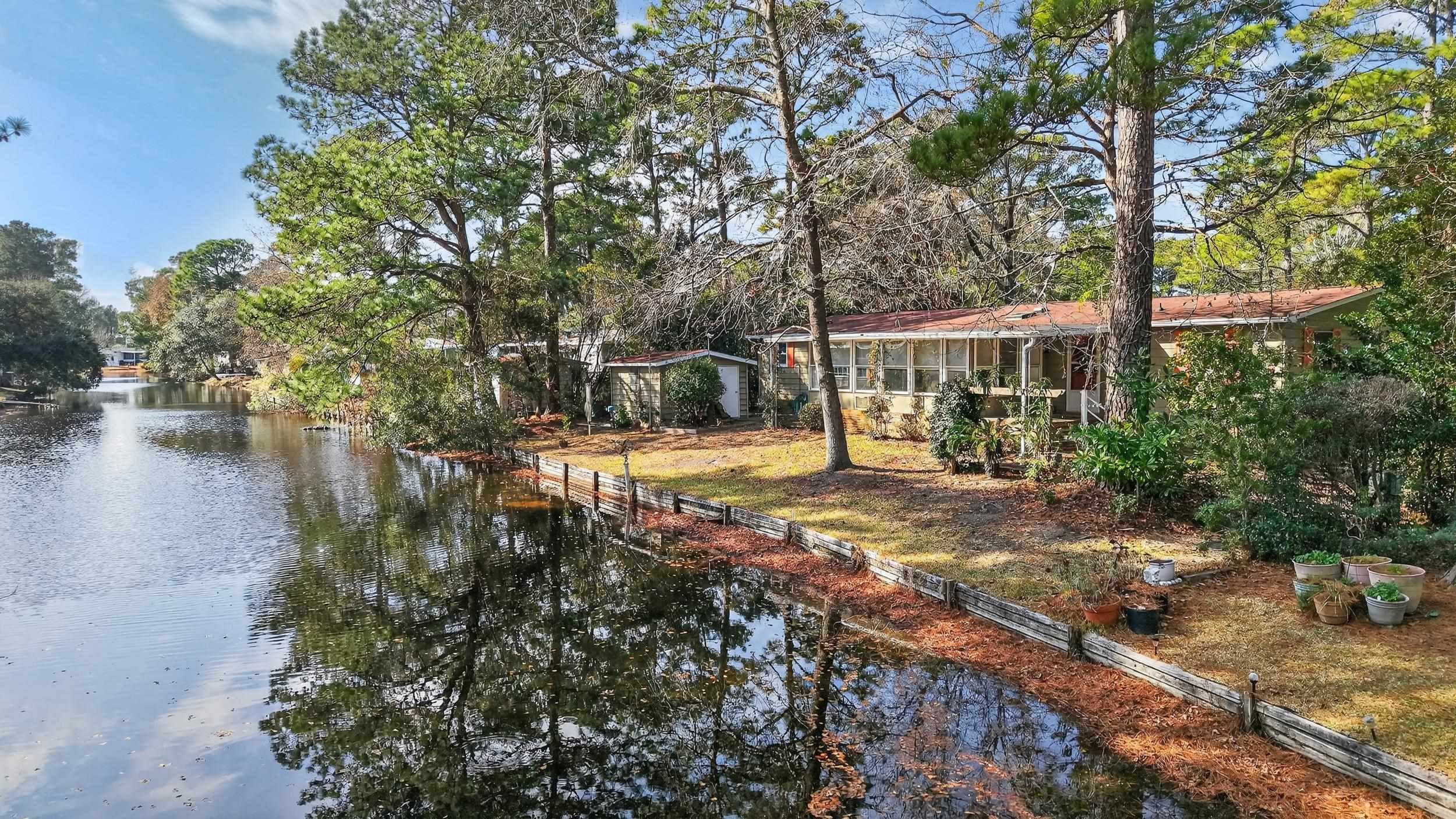 3335 Charleston Trail