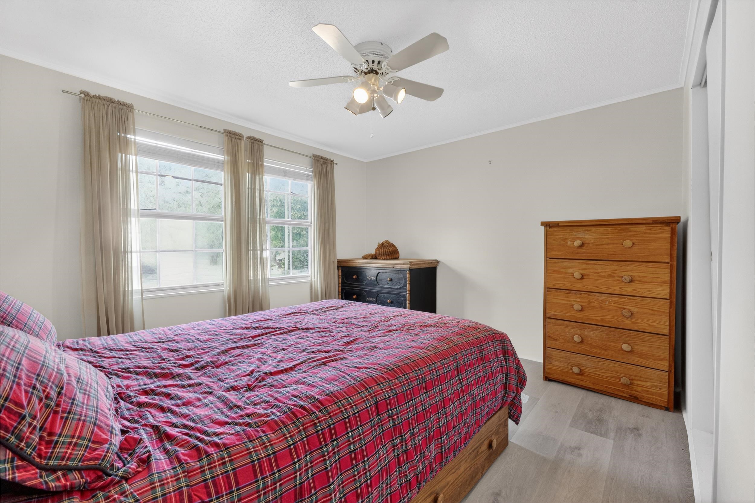 3335 Charleston Trail