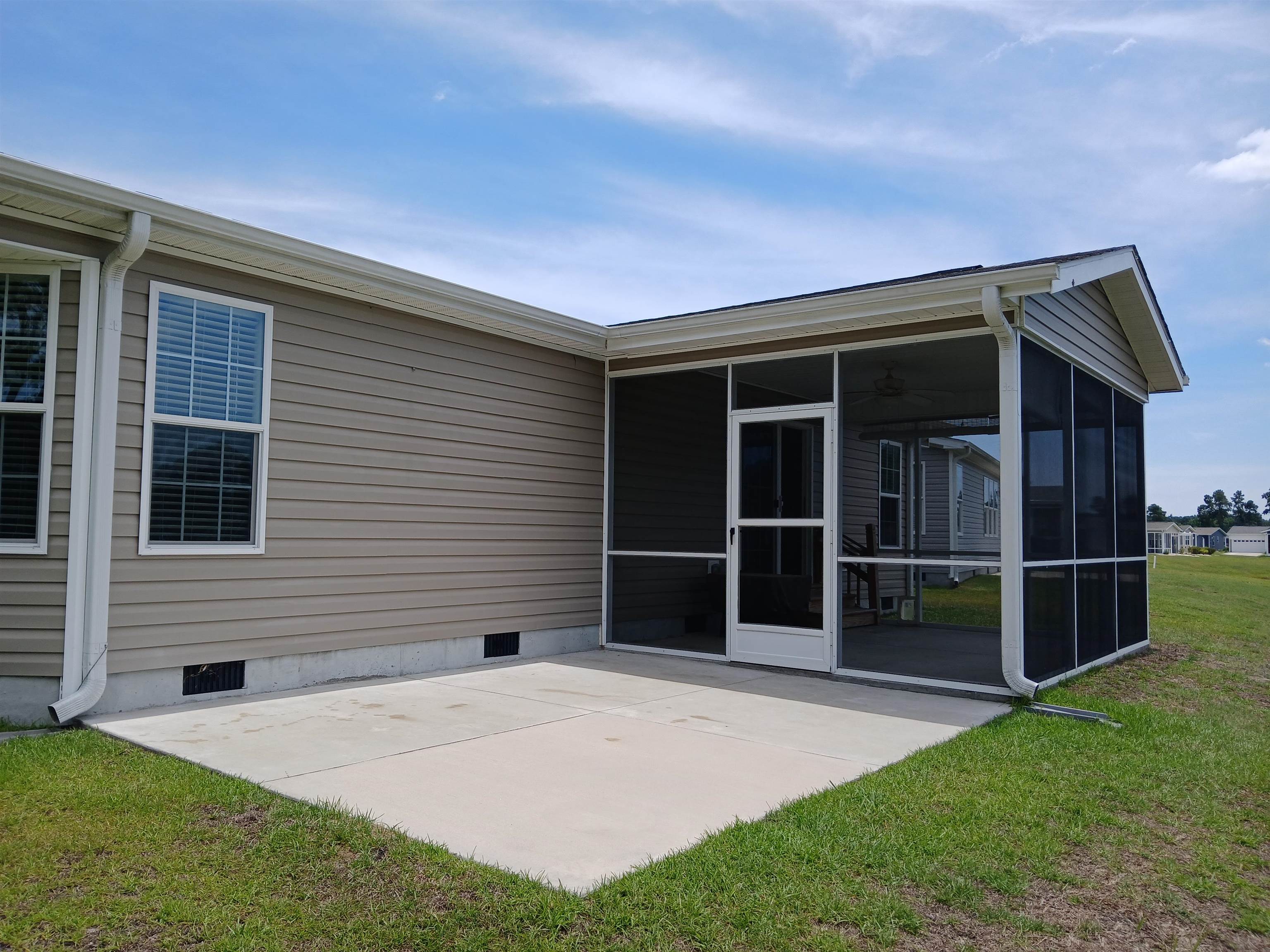 4033 Bubeck Dr.