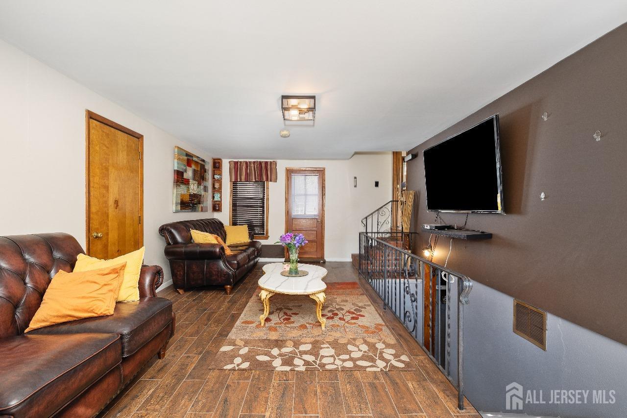 515 Beechwood Avenue