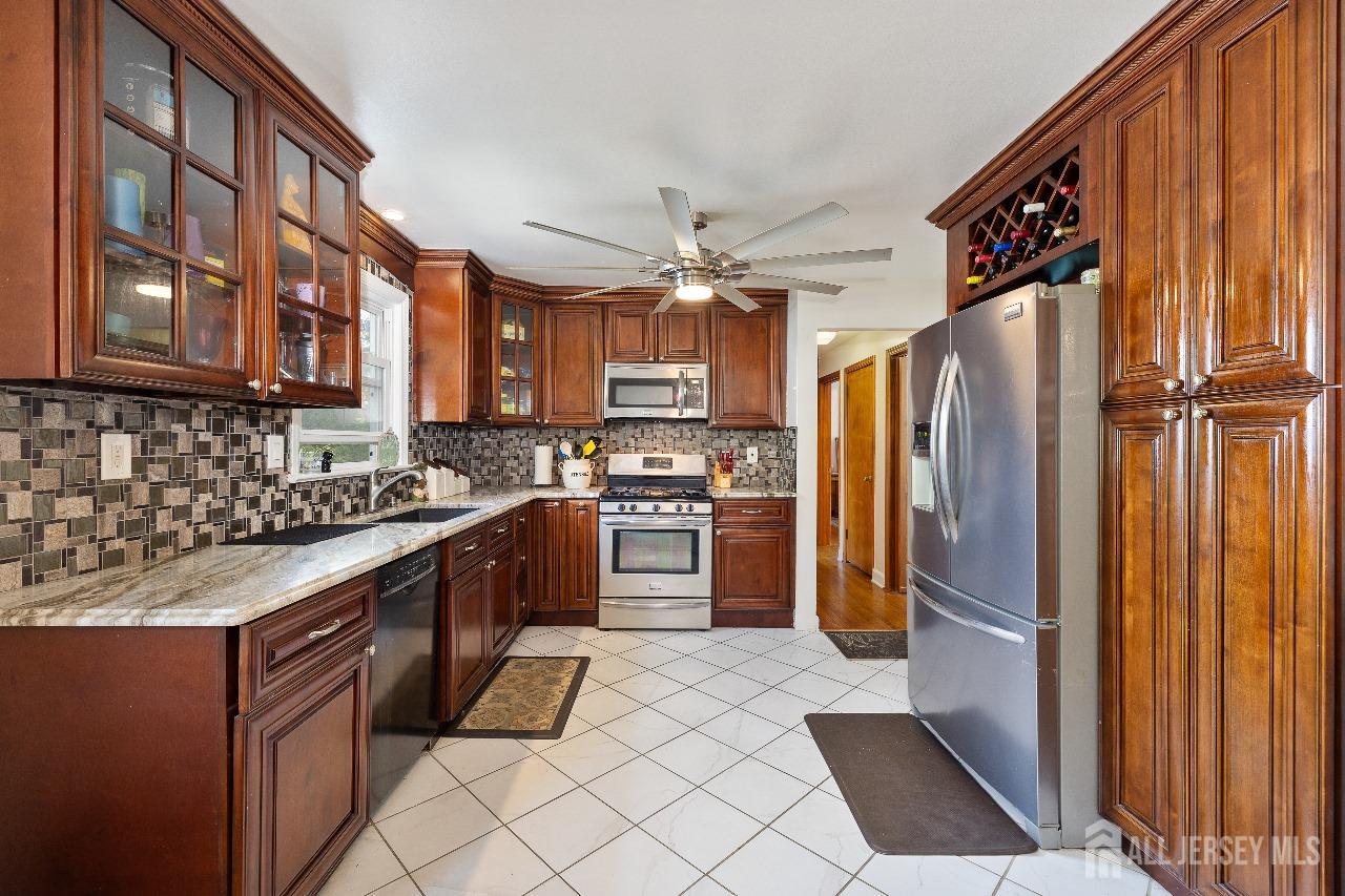 515 Beechwood Avenue