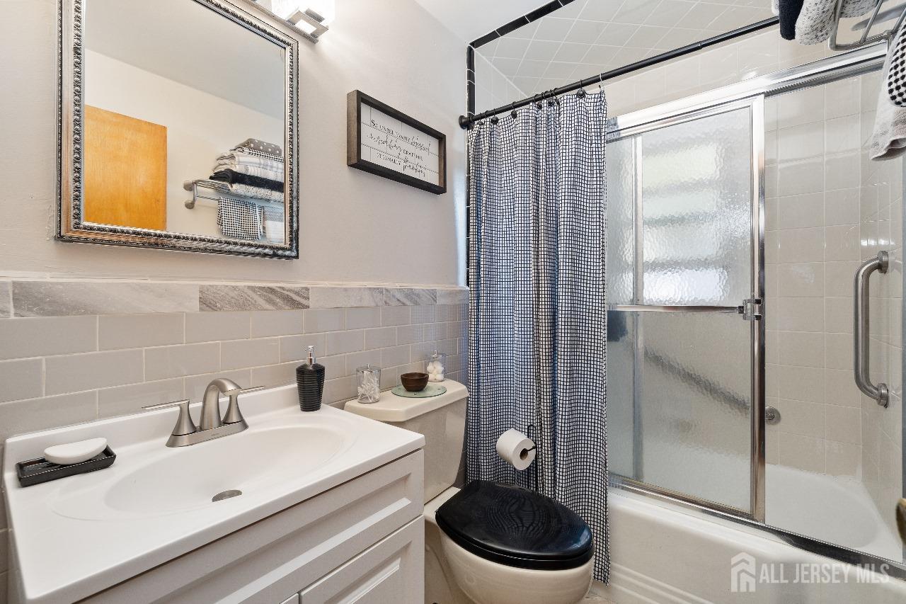 515 Beechwood Avenue