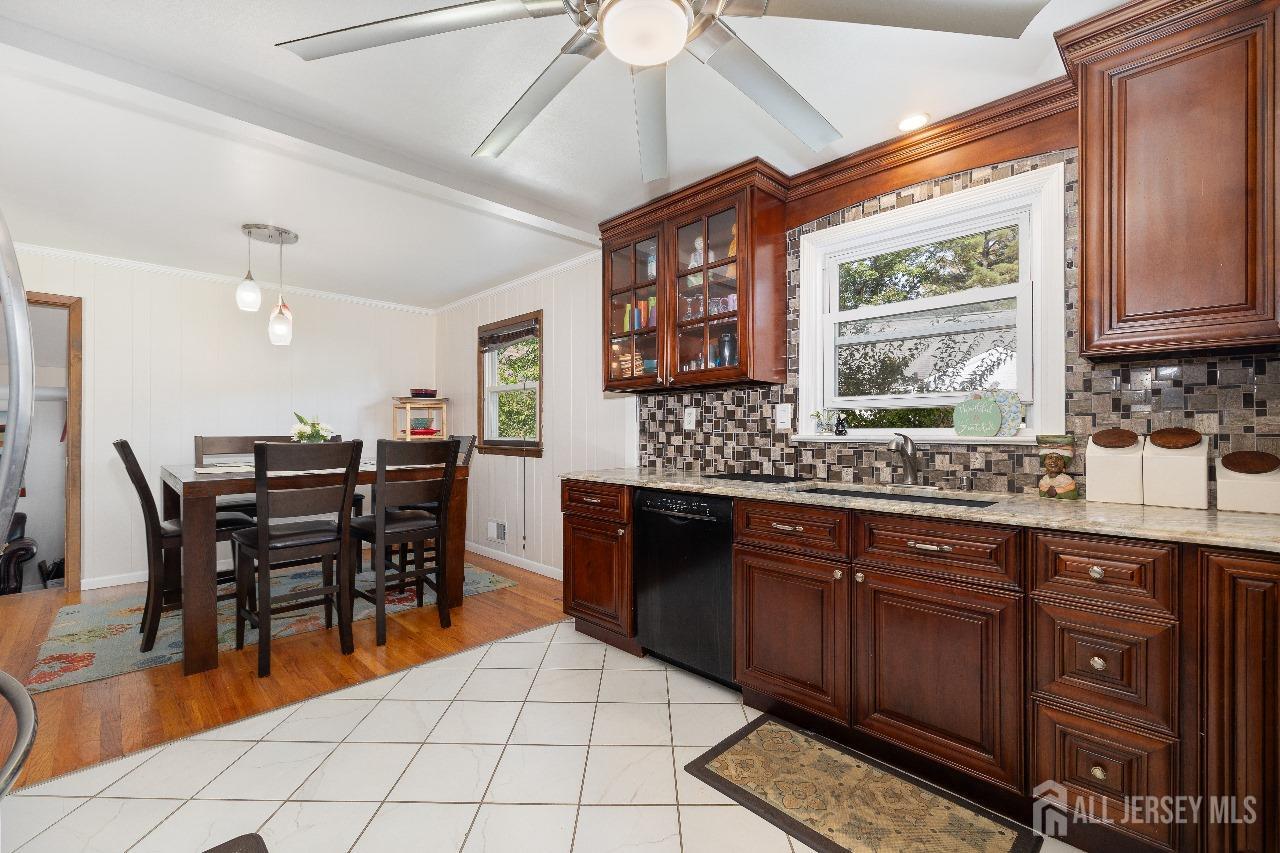 515 Beechwood Avenue