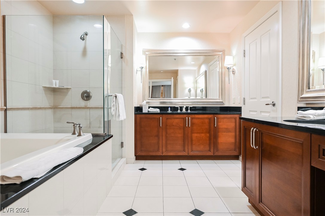 125 East HARMON Avenue 414
