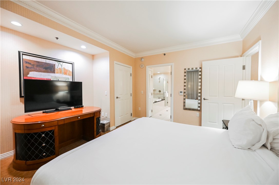 125 East HARMON Avenue 414