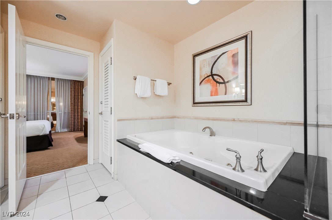 125 East HARMON Avenue 414