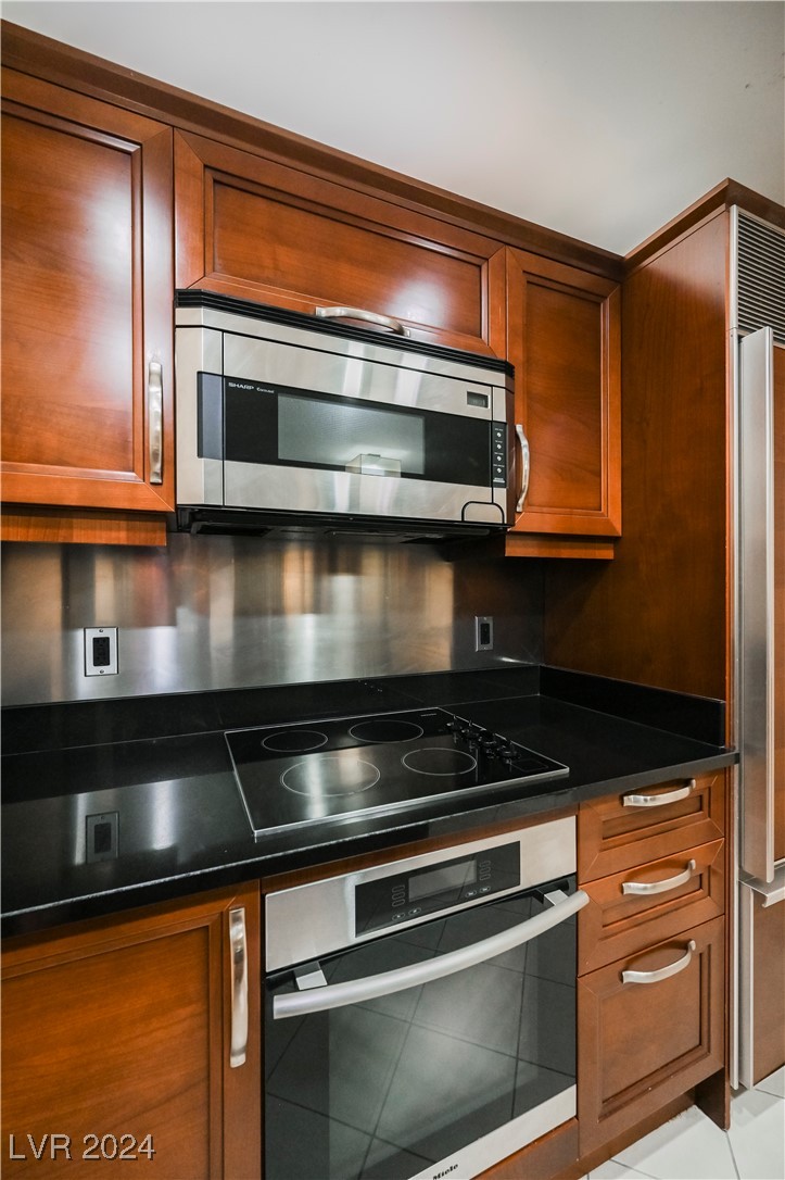 125 East HARMON Avenue 414