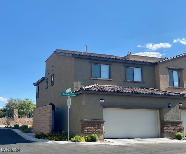 8667 Mossy Arch Court 0