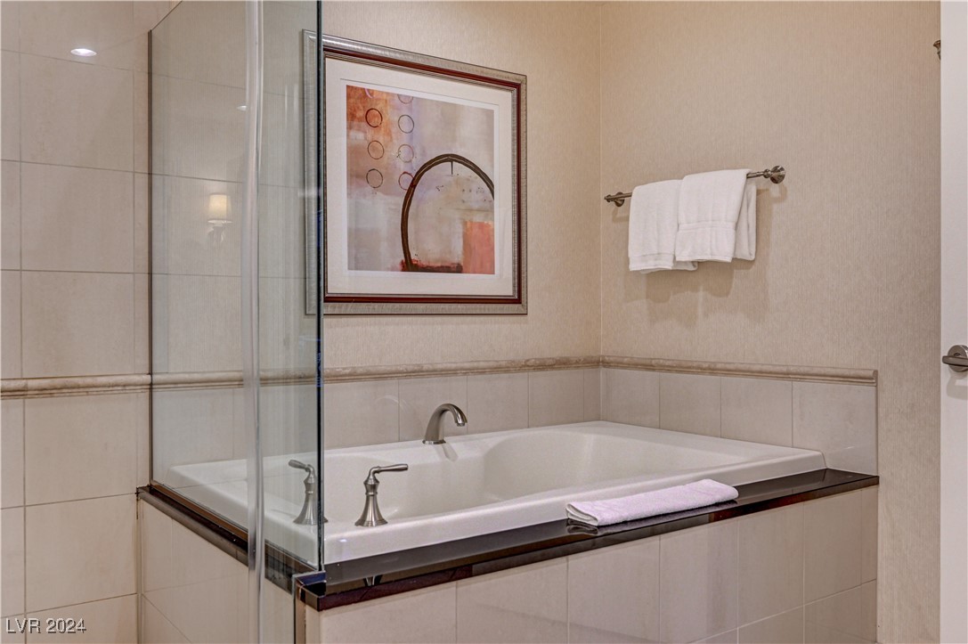 125 East HARMON Avenue 2401&2403