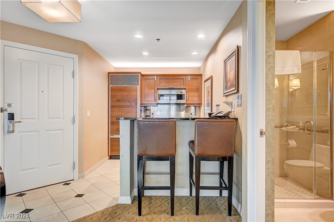 125 East HARMON Avenue 2401&2403