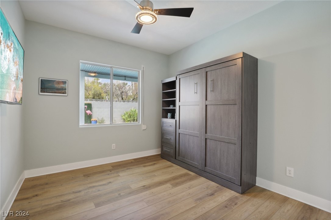 3127 Redwood Street