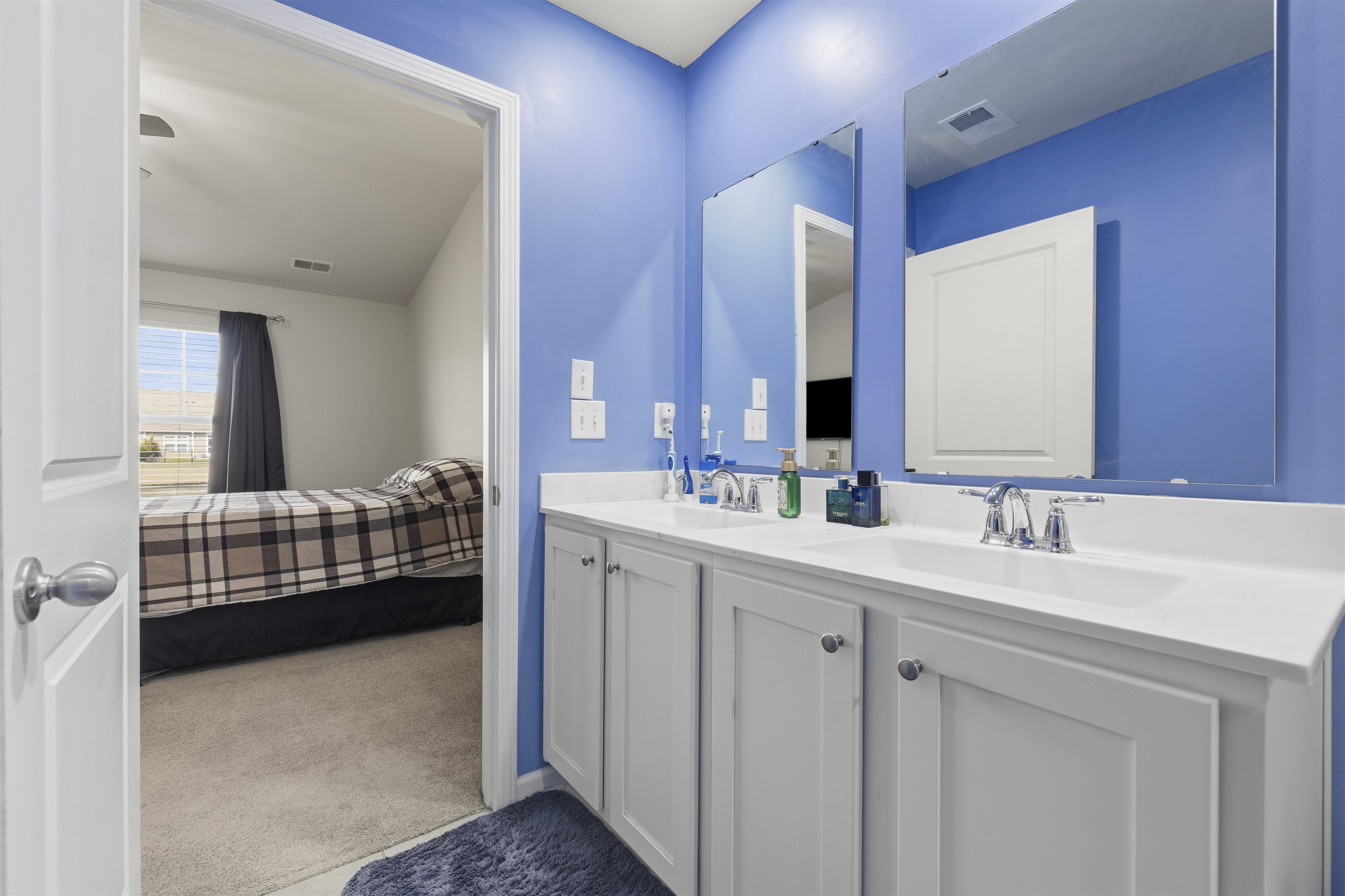 1807 Berkley Village Loop