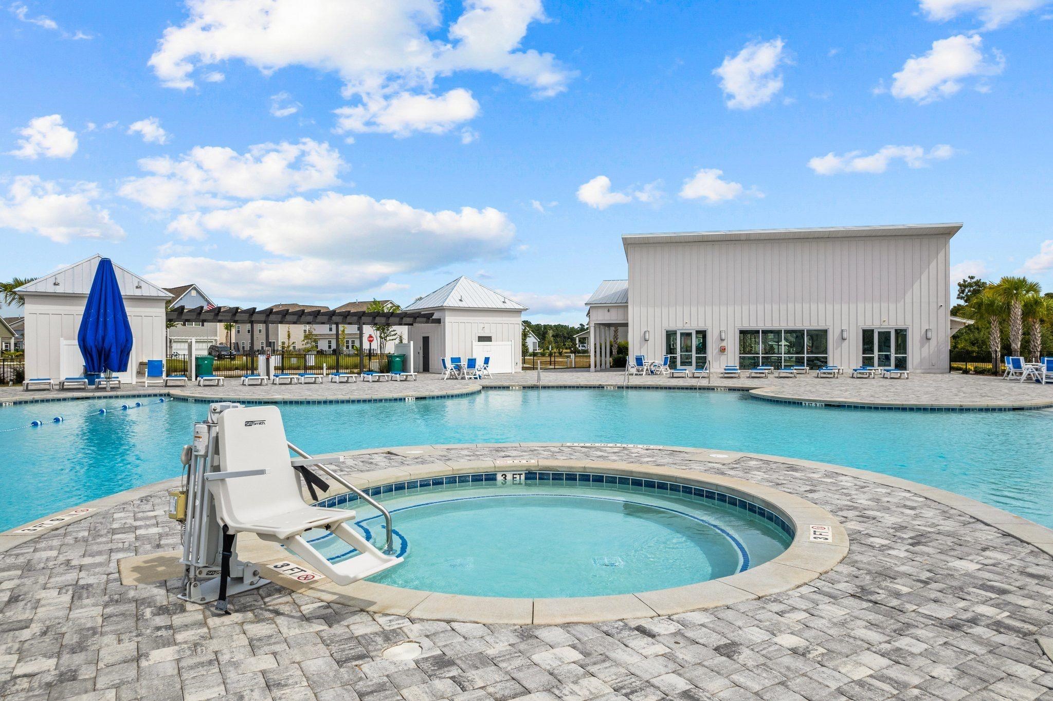 1807 Berkley Village Loop