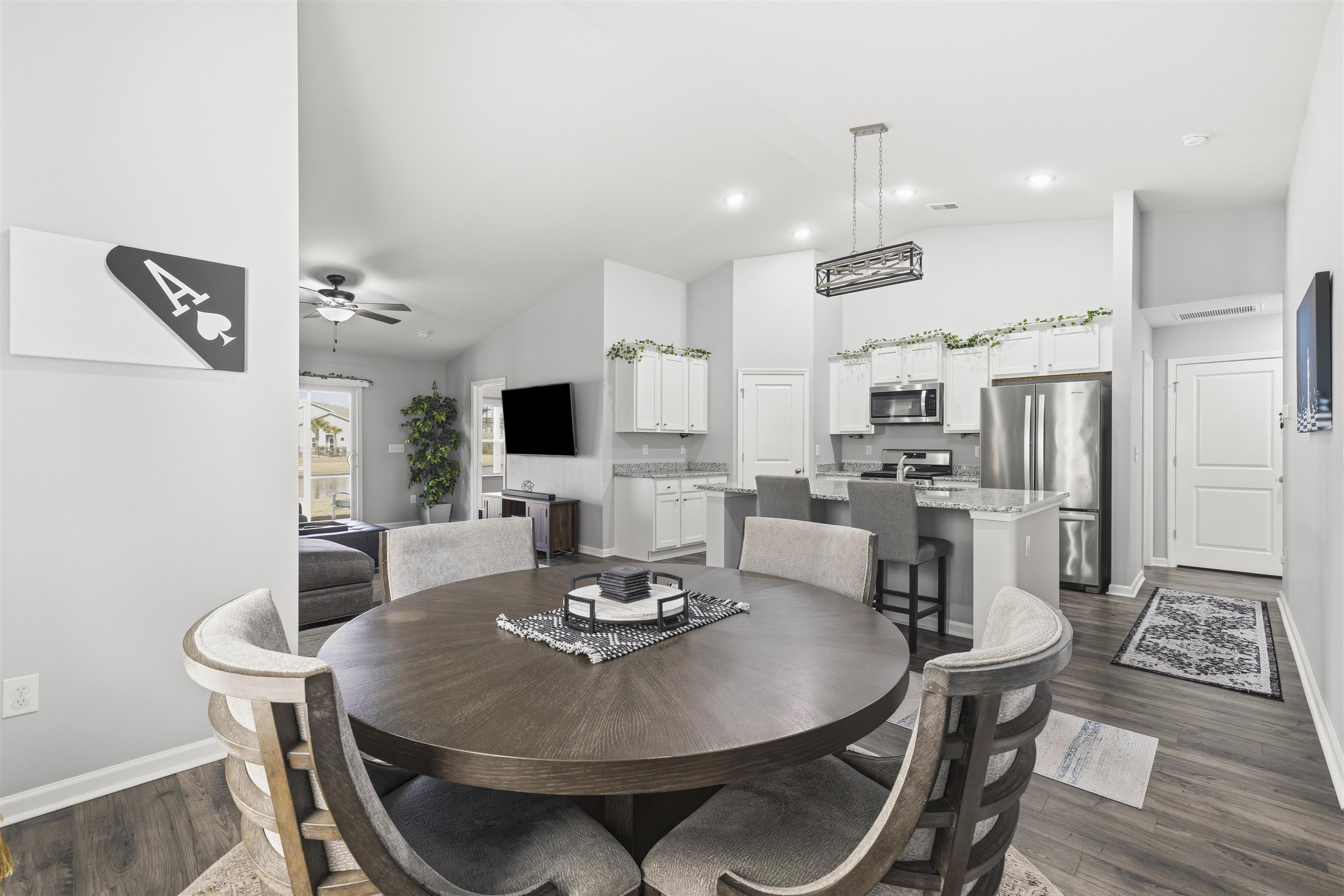 1807 Berkley Village Loop