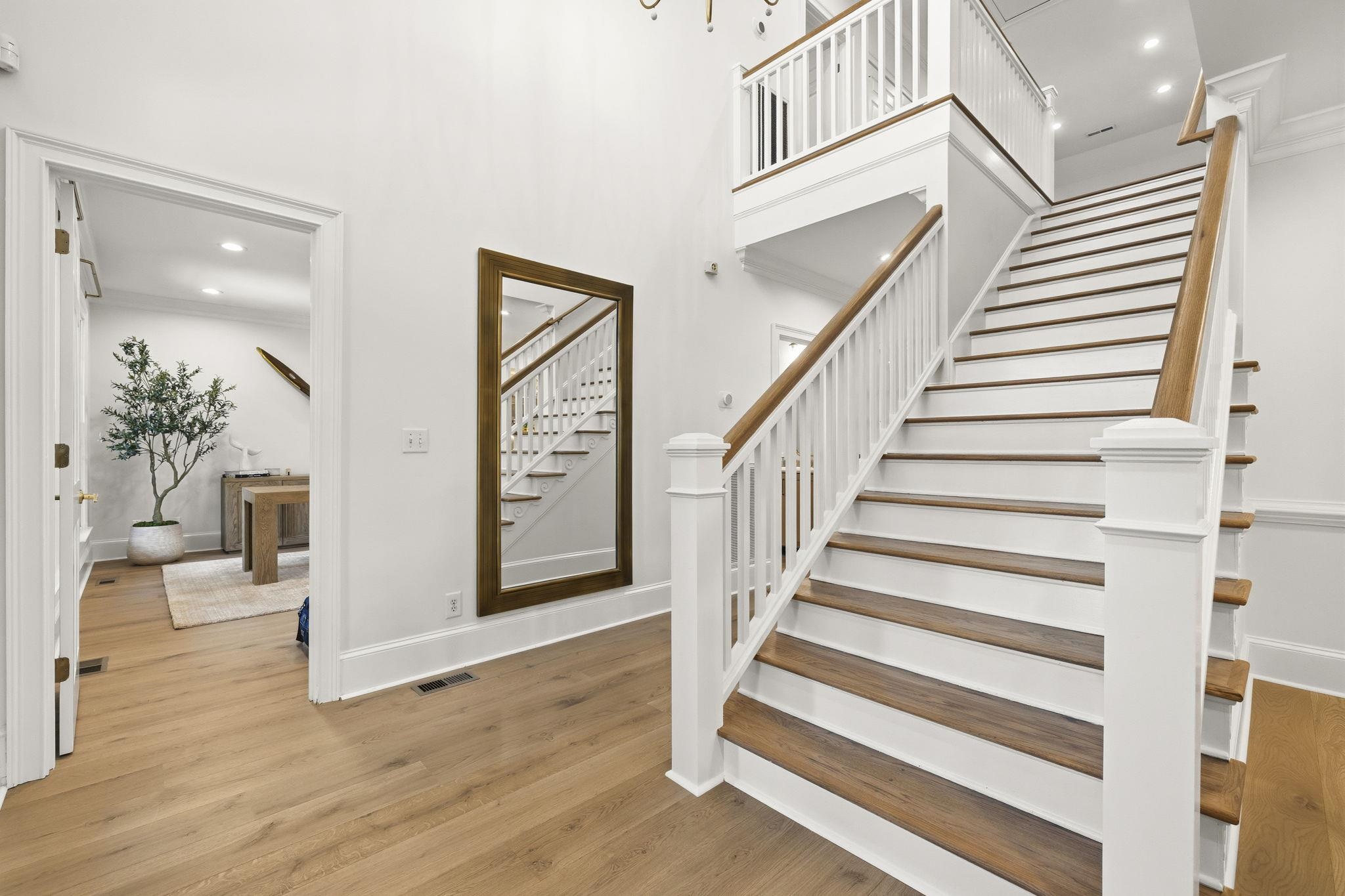 534 S Creekside Dr.