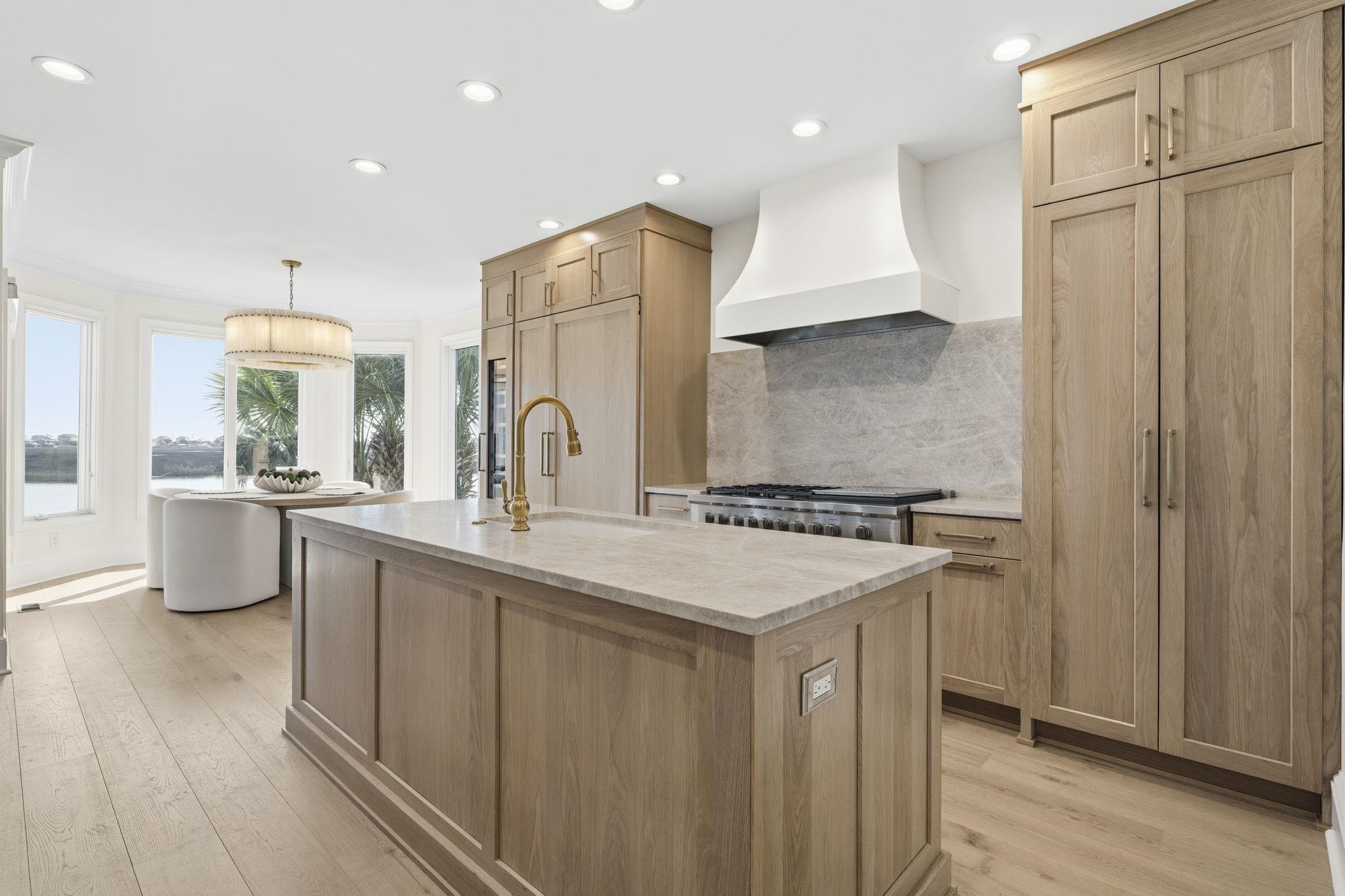534 S Creekside Dr.